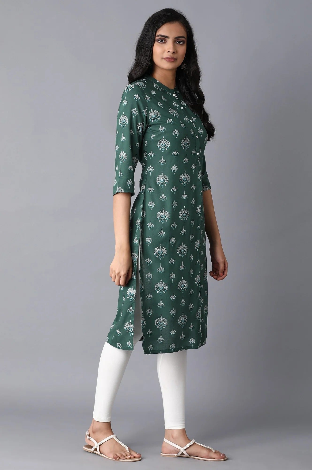 Woman Green Floral Printed Rayon Kurta W for Woman