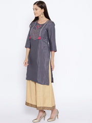 Women Charcoal Grey Yoke Design Straight Kurta AURELIA