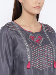 Women Charcoal Grey Yoke Design Straight Kurta AURELIA