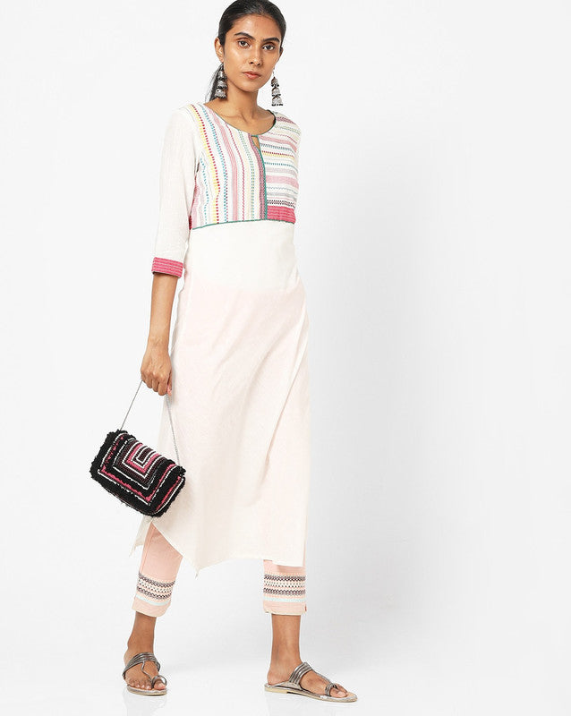 AURELIA Embroidered Straight Kurta in White, refined ethnic wear with delicate embroidered details.