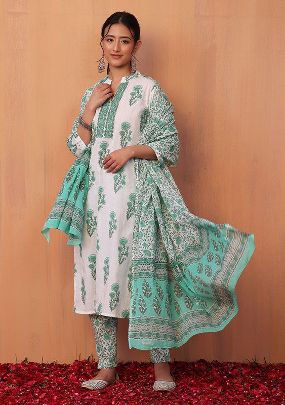 INDYA Green Floral Print Cotton Kurta with Pants (No Dupatta), soft breathable cotton with a fresh floral pattern.